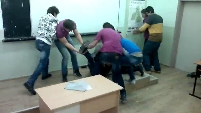 Пародия - покушение над Доган