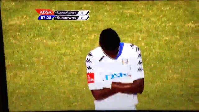 Сенегалец вкарва гол от 70 метра