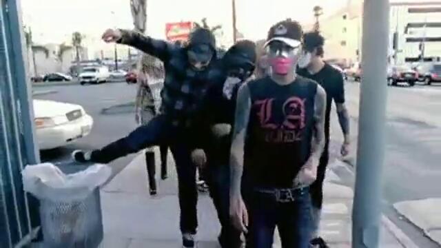 Hollywood Undead - No. 5 [Music video]
