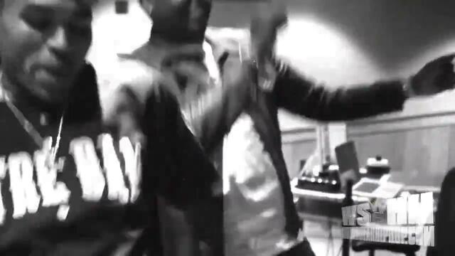 Ново/ Sean Kingston ft. Chris Brown &amp; Wiz Khalifa - Beat It (Official Music Video)