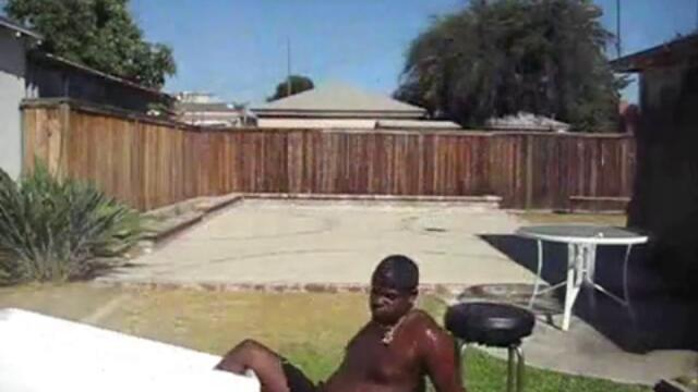 Този е пълен идиот [смях]