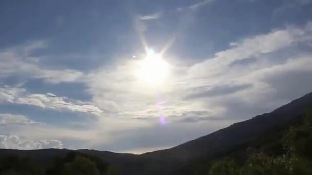 Тая направо се претрепа