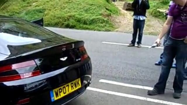 Уникален звук от Aston mArtin Vantage