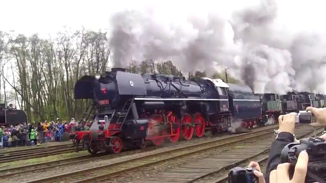 Парад на парни локомотиви в Полша 2013