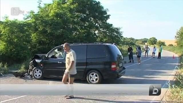 Мъж и жена загинаха при тежка катастрофа край Плевен