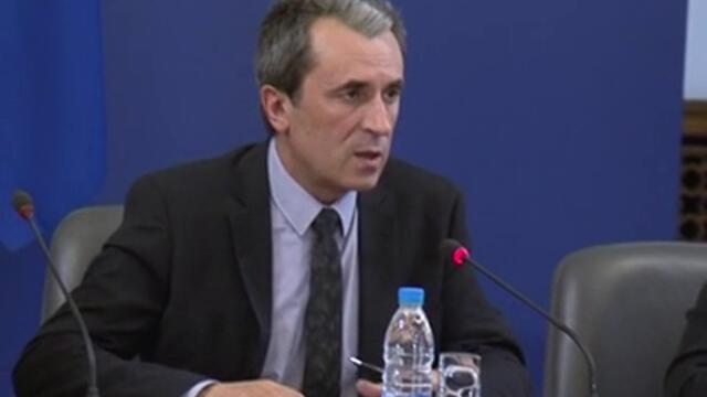 Орешарски обеща новата кандидатура за шеф на ДАНС да бъде обществено обсъдена