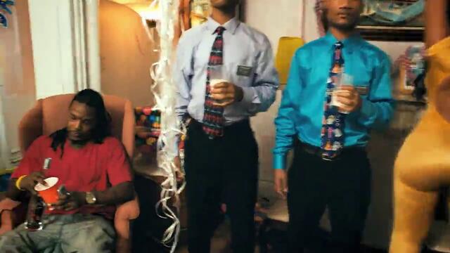 2 Chainz - Birthday Song (Explicit) ft. Kanye West