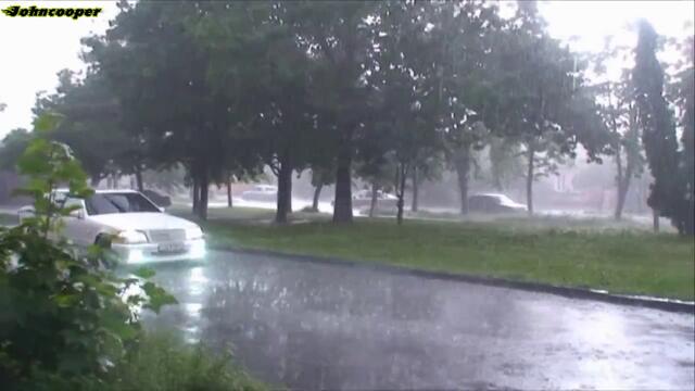 Mercedes S73 W140 Wald в дъжда