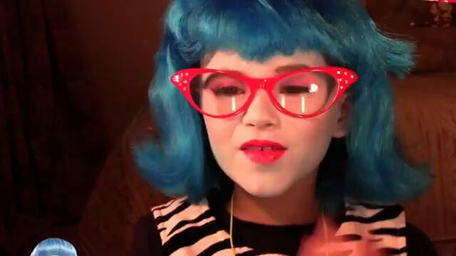 Ghoulia Yelps Monster High Doll Halloween Costume Makeup