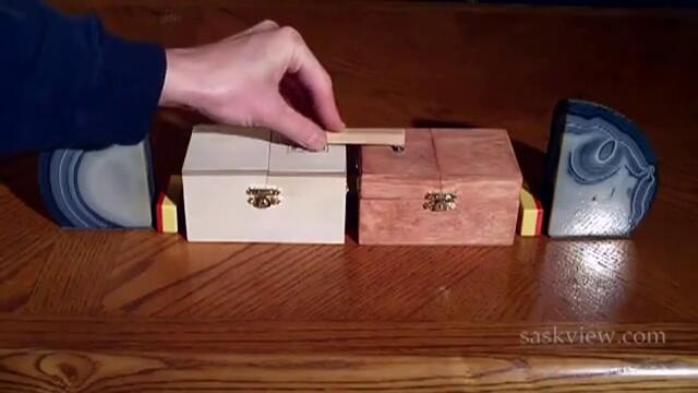 Дуел между две безполезни машини