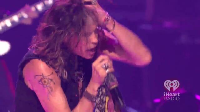 Aerosmith - Cryin' (Live 2012)