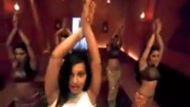 Hot Indian Girls Dance (Kaliyon ka chaman)