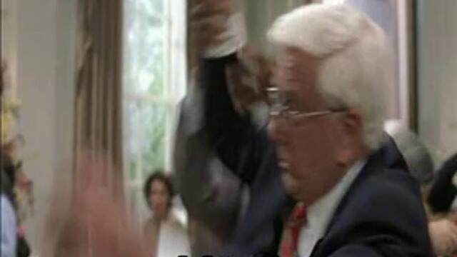 Страшен филм 3 - Част 6