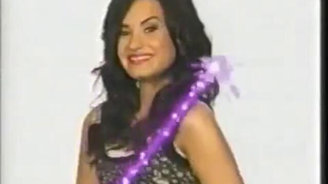 Demi Lovato - Disney Channel - реклама