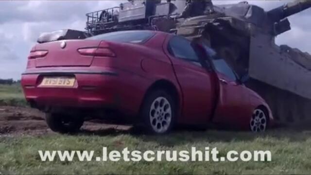 Tanks crushes Alfa 156