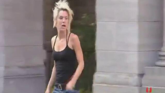 Скрита камера - котка на бронята