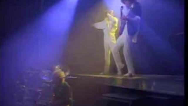 Queen - Friens Will Be Friends