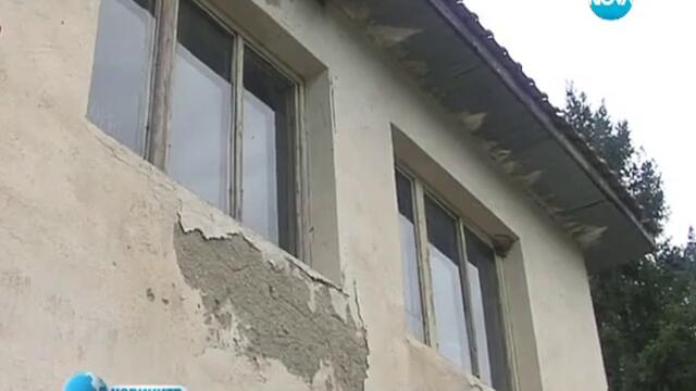 Семейство остана без дом заради свлачище