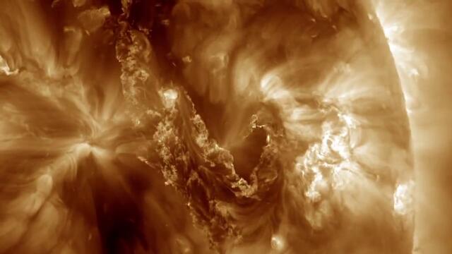 Кадри заснети на 29-30, 09-2013 г.от Solar Dynamics обсерватория на Наса, или Sdo!
