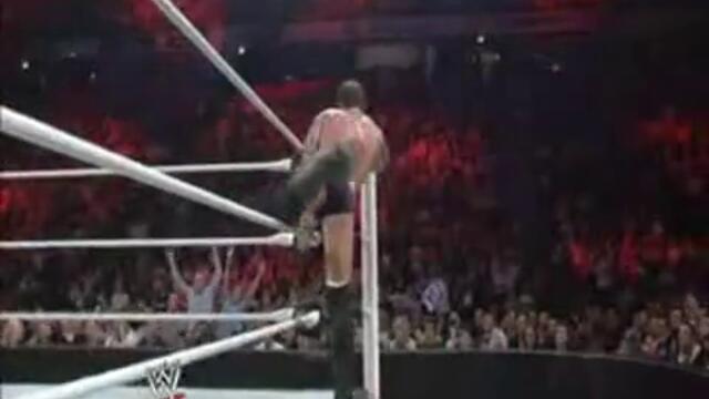 Wwe Raw The Shield vs Cm Punk &amp; Daniel Bryan ( Настава Пълен Хаус ) - Wwe Raw 111113
