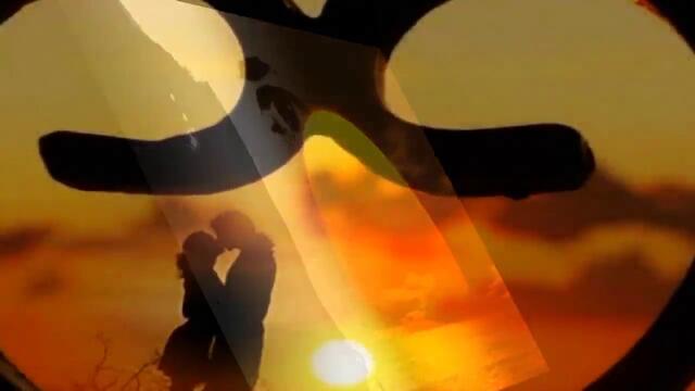 ТОЧНО ТУК ТЕ ЧАКАМ - Right Here Waiting For You