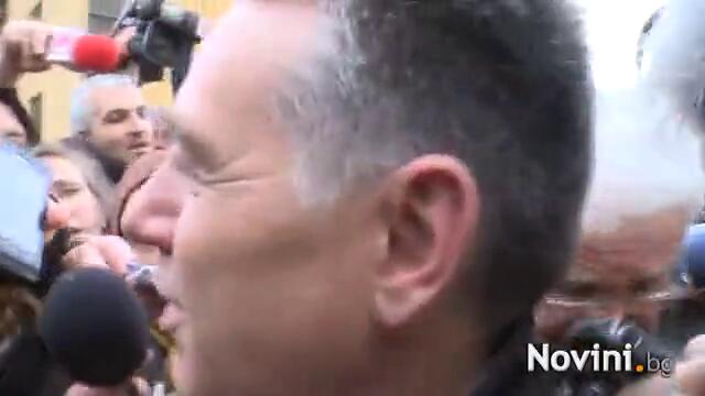 Бисеров удари репортер на Господари на ефира