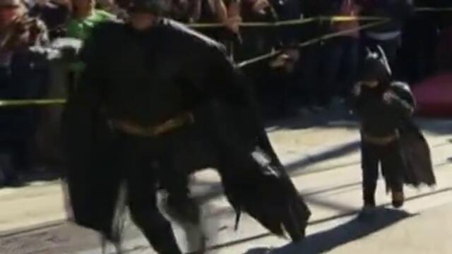 Възстановящо се от левкемия момченце се превърна в Баткид в Сан Франциско