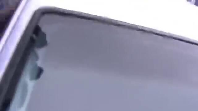 Вижте как две депутатки от Атака бият репортерка от Скат Тв в Бургас