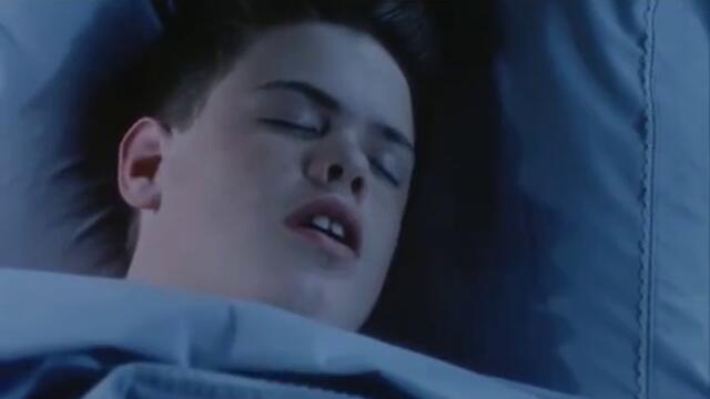 Сам вкъщи - Отпаднала сцена 1