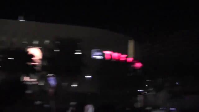 Светлинно Шоу с фойеверки - Честита Нова Година!