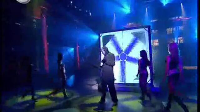 Магът минава през гигантски турбо-вентилатор - Разбулените Тайни на Магията