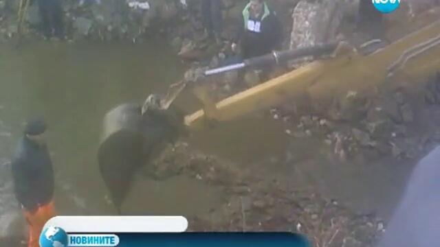 моята новина”: В Чепеларе не намират кръста и с багер