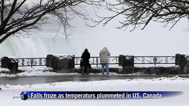 Замръзналият водопад Ниагара в Северна Америка - Кадри - 3