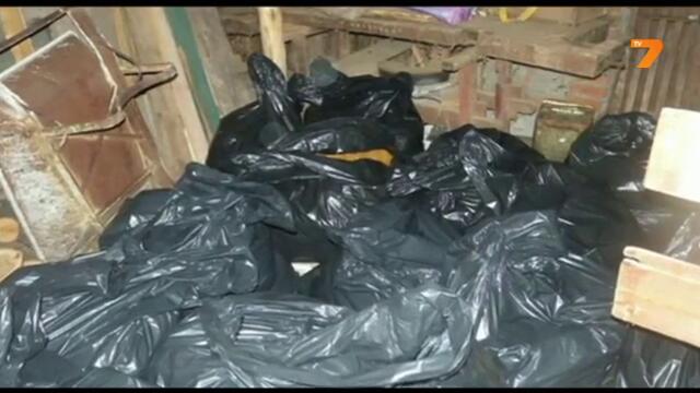 Разбиха домашна фабрика за цигари край Елин Пелин