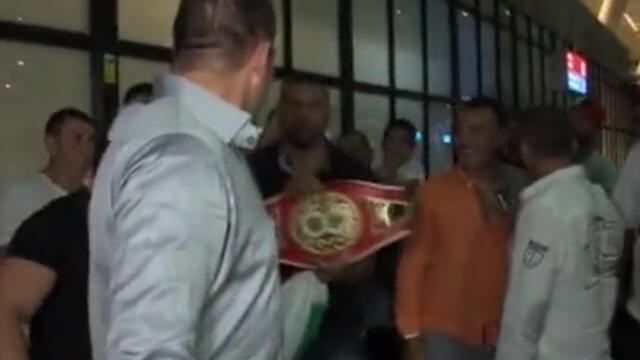 Владимир Кличко избяга от мач Кубрат Пулев