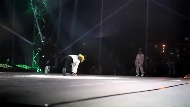 7 годишен брейк танцьор