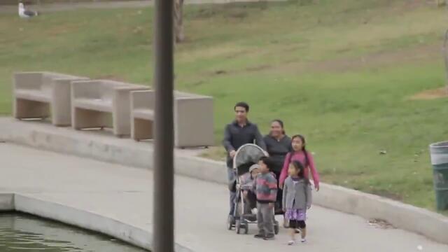 Епична шега с ходене по вода - Смях