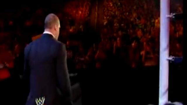 Cm Punk напада Kane , а Brad Maddox обявява опонента му - Billy Gunn - Wwe Raw 20114 vs