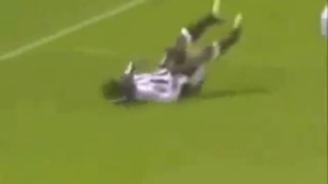 Видеото което разсмя всички фенове на Футбола