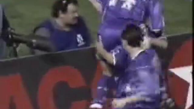 Roberto Carlos - Невъзможен гол