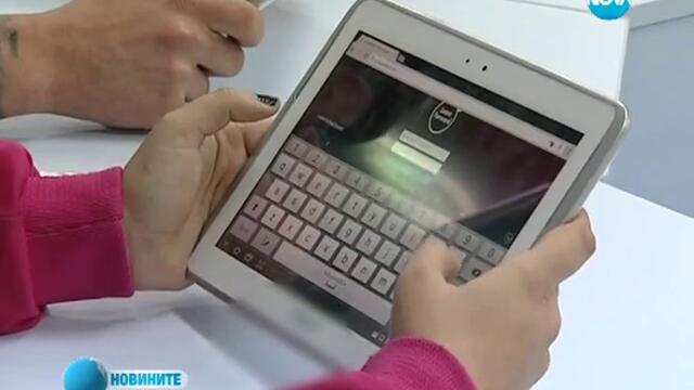 Всеки ученик с таблет или лаптоп, предлага правителството