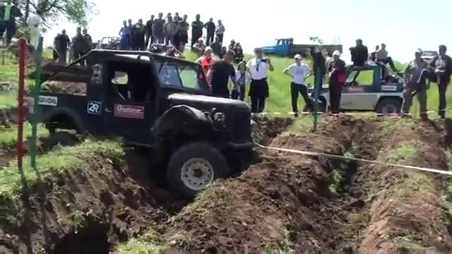 OFF-ROAD Carevec 2