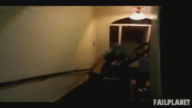 Компилация пребивания по стълбите (смях)