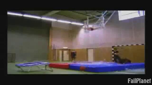 Неволи с батути