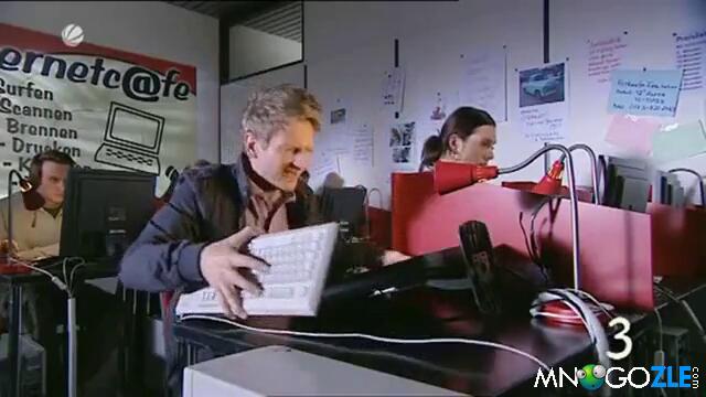 Никога не правете тези 10 неща в интернет клуб