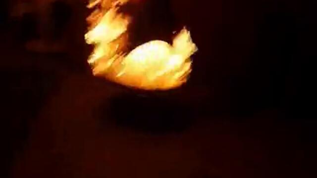 С огъня шега не бива