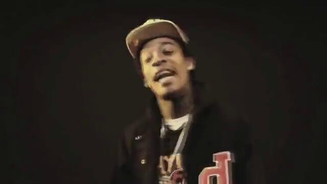 Wiz Khalifa Ft. Snoop Dogg - Young, Wild   Free [Official Music Video]