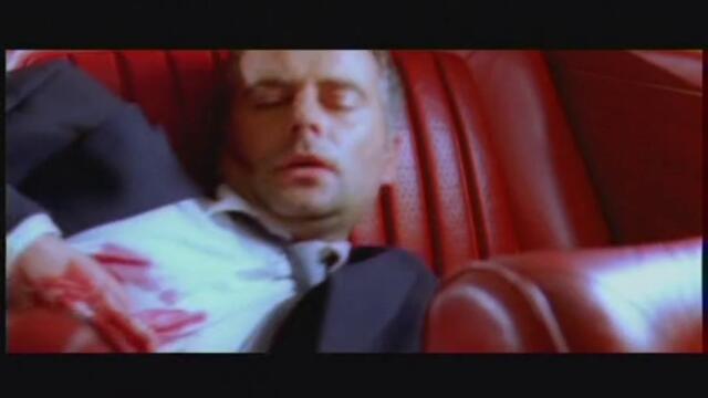 Resistance D Feat Sophia Sands - Impression