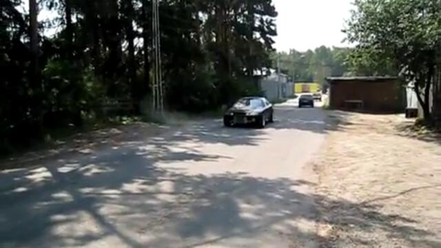 Тази машина не знам как се казва ама прави мазало!