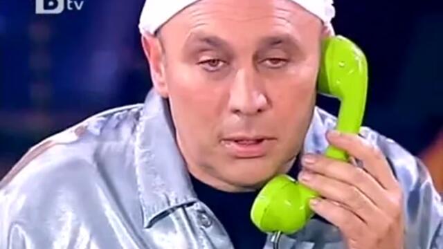 Този скеч ме преби от смях :D :D